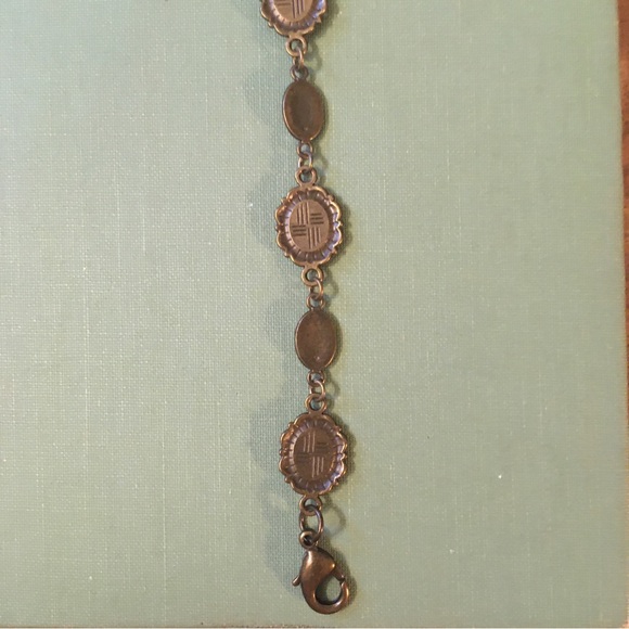 Handmade Pressed Flower Bracelet - Picture 7 of 7